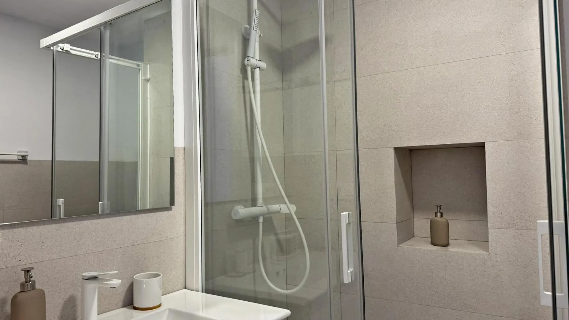 Apartament El Rincon De La Catedral - Ole Solutions Jerez de la Frontera Hiszpania